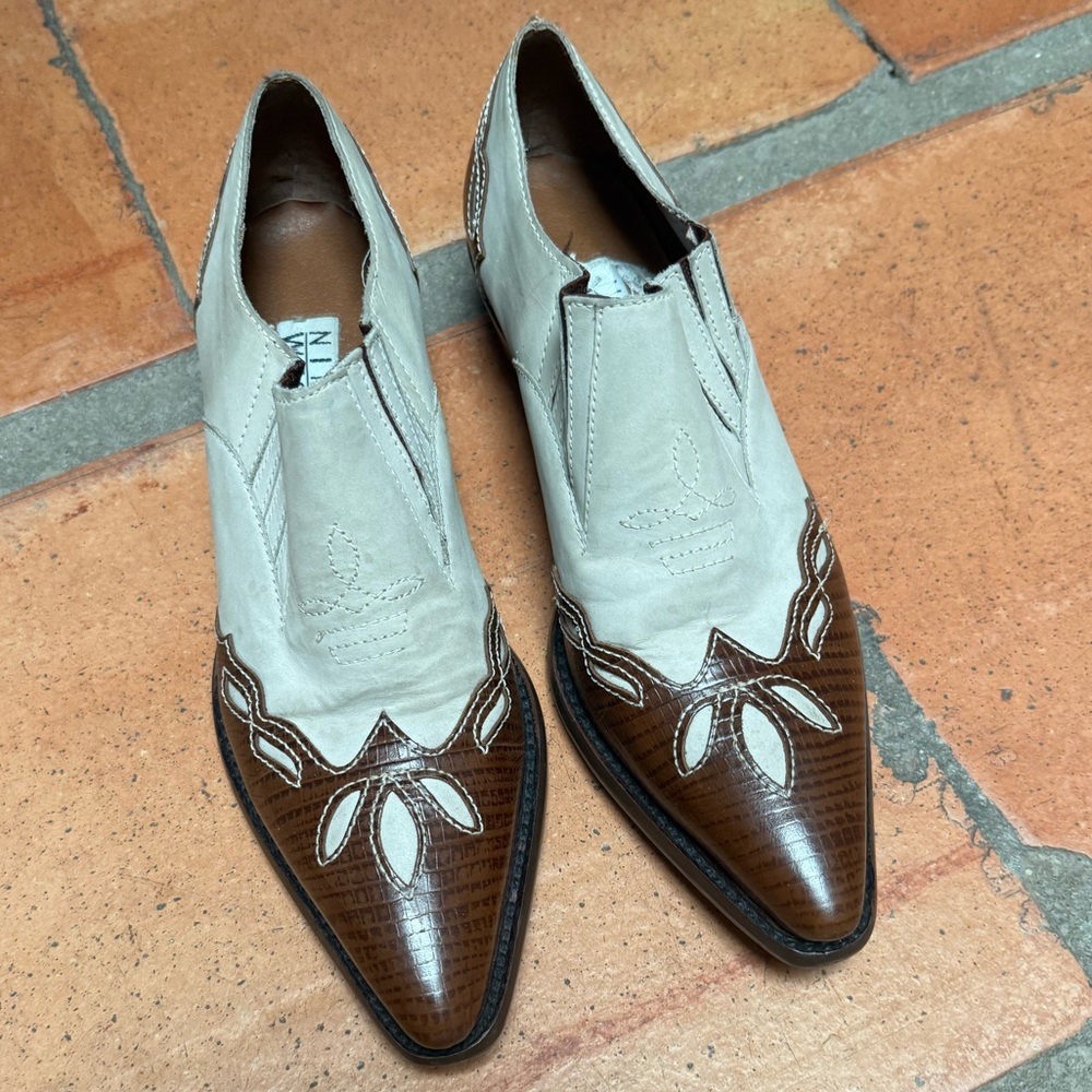 Vintage Nine West booties